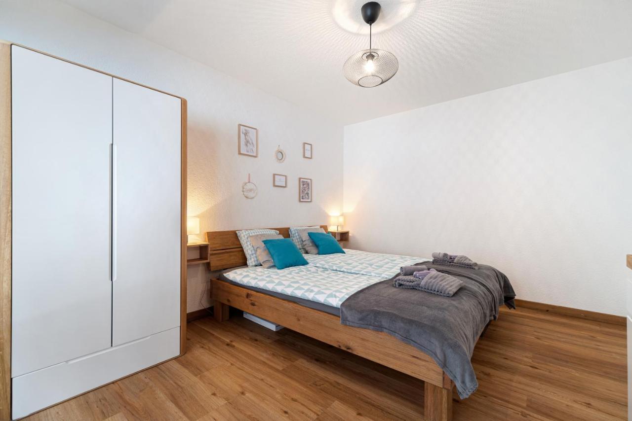 Appartement Chaleureux A 奥瓦伦纳茨 外观 照片